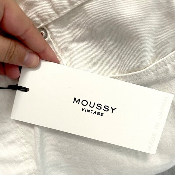 NWT Moussy MV Aurora Wide Straight Crop in White Size 26 - Picture 4 of 9